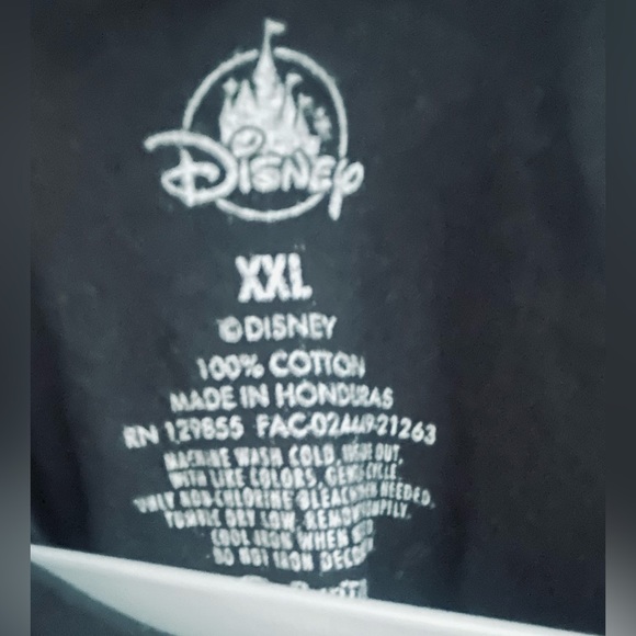 RARE OOGIE BOOGIE DISNEY Tshirt - Disney California Adventure - Picture 5 of 5